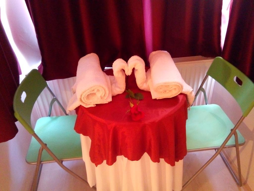 Masal Hotel Adalar Bilik gambar